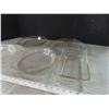 Image 2 : 4 Pyrex pie pans and loaf pan