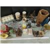 Image 2 : assorted décor items - candle holders, party lite, etc.