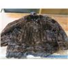 Image 4 : Yaeger Furs LTD fur jacket