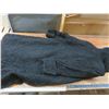 Image 5 : Yaeger Furs LTD black fur jacket