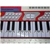 Image 3 : Children's musical beginners keyboard, c/w 2 books - tested, works