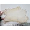 Image 2 : White rabbit fur pelt - 17" long