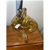 Image 5 : Art glass swan and horn of plenty. No chips or cracks
