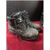 Image 3 : size 9 womens winter boots and steel toed work shoes