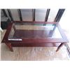 Image 1 : coffee table 43x22x18 tall