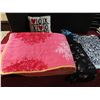 Image 1 : tote of womans clothes beautiful pink blanket
