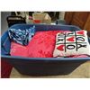 Image 5 : tote of womans clothes beautiful pink blanket