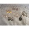 Image 1 : Costume Jewelry Assortment