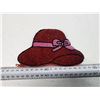 Image 2 : Ladies red hat shaped, beaded coin purse