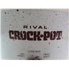 Image 3 : vintage crock pot