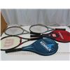 Image 1 : 5 tennis racquets