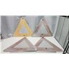 Image 1 : 4 "Yield" triangle signs