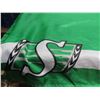 Image 3 : pilsner saskatchewan rough rider flag