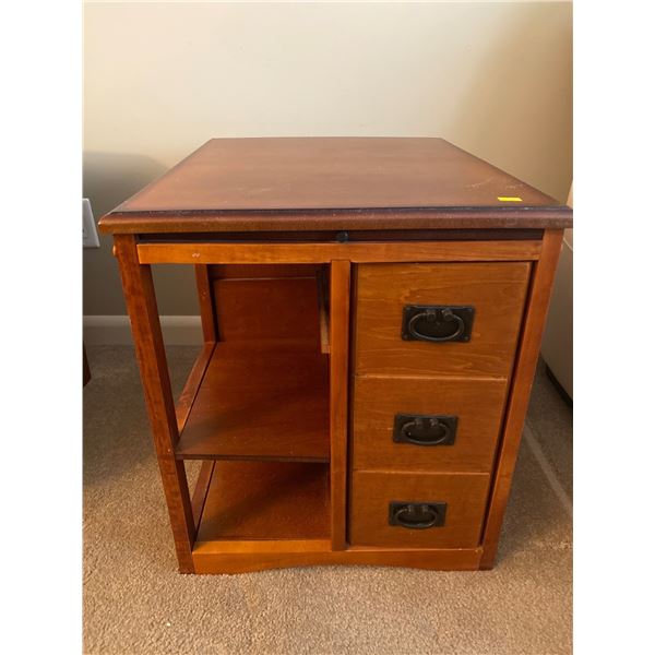 Vintage Wooden Side Table 18L x 22W x 22L