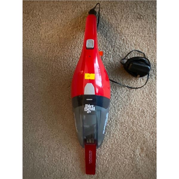 Dirt Devil Quick Flip Hand Held Vacuum Cleaner MO:BD3015