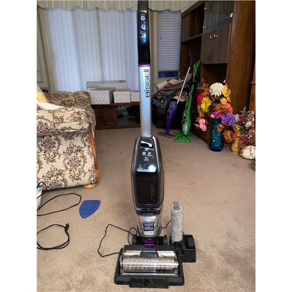Bissel Crosswave Pet Pro Electric Wet/Dry Vacuum With Cahrging Doc MO:3011D