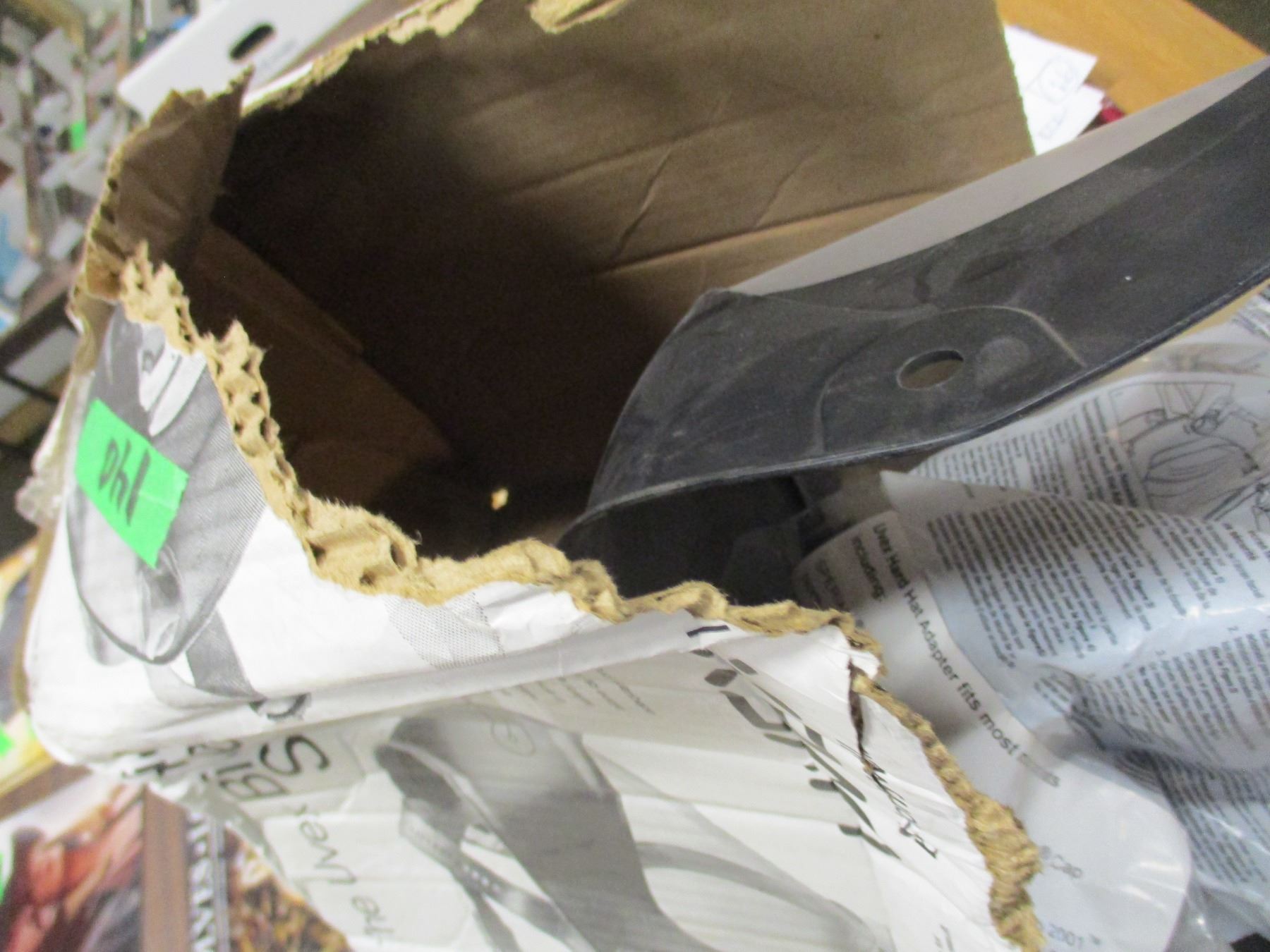 FREIGHT DAMAGE (AS IS): UNIVEX SHEILD PART BOX MOULDING
