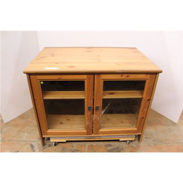 * Glass Front Cabinet - Two Shelves - One Shelf Missing Pegs - 37.5" x 24.5" x 28"