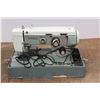 Image 2 : * Viking Portable Sewing Machine With Case