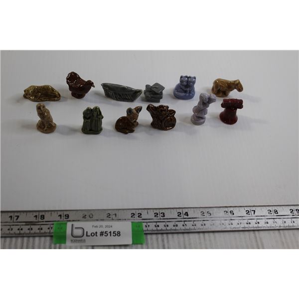 (12) Mixed Red Rose Tea ( Wade) Figurines