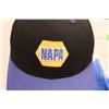Image 5 : Napa Hoodie - XL, (2) Hats