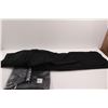 Image 2 : (2) Pairs Landmark Pants - Medium (1) Sealed