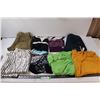 Image 2 : Various Clothing Items - Pants (sizes 30,8,9), Blouses