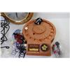 Image 4 : Harry Potter Game, Bulova Wall Clock, Metal Rack