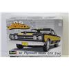 Image 2 : Revell '67 Plymouth Hemi GTX Model Kit - 1:25 Scale