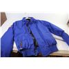Image 5 : Canada Weathergear Jacket, Size S, Pair of Pants, Size 30