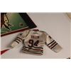 Image 5 : (11) Wincraft Sports Hockey Pennants & Small Smyth Oilers Jersey