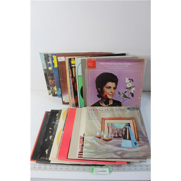 (20) Vintage Vinyl Records