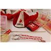 Image 4 : Gift Bags of Various Sizes, Dremel Tool Accessories Canada Day Hat, Cozzie & Key Chains, Plastic Bas