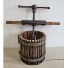 Image 2 : WINE PRESS W/ BUCKET