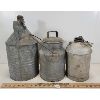 Image 2 : LOT OF 3 - CPR FUEL & OIL CANS