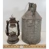 Image 1 : LOT OF 2 - FEUERHAND LANTERN & CPR FUEL CAN