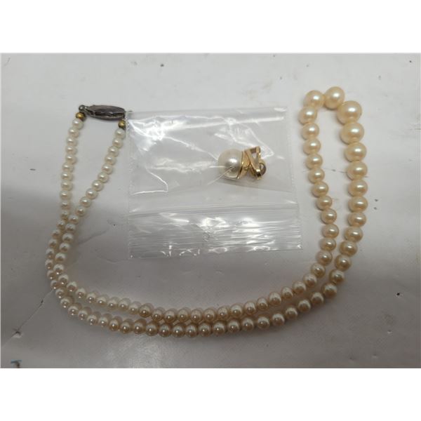 PEARL NECKLACE WITH PEARL PENDANT