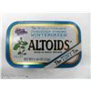 Image 11 : VINTAGE ITEMS COLLECTIBLE TINS