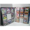 Image 2 : LOT OF 2 MY LITTLE PONY BINDERS WITH TRADING CARDS