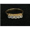 Image 2 : 18KT YELLOW GOLD DIAMOND SET DRESS RING, CLASSIC 5 ACROSS DESIGN, BAND STYLE BODY 2.80MM WIDE,