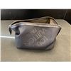 Image 2 : LOUIS VUITTON TOILETRIES BAG