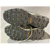Image 2 : ADIDAS TERREX GORE-TEX SHOES SIZE 10.5