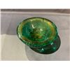 Image 1 : MURANO GLASS GOLD LEAF GREEN CASED GLASS BOWL