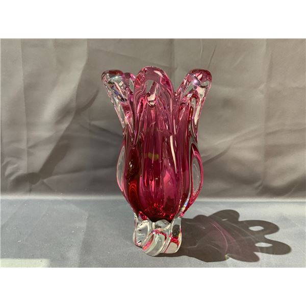 ART GLASS VASE 10"