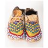 Image 2 : Northern Plains Beaded Woman's Moccasins