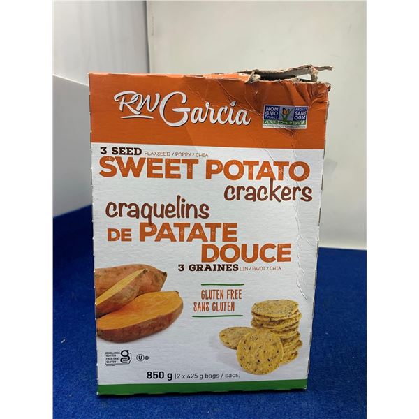 RW Garcia 3 Seed Sweet Potato Crackers (2 x 425g)