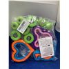 Image 1 : Sandwich Cutters (11pk)