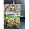 Image 2 : Quaker High Protein Instant Oatmeal-Apples & Cinnamon (4 x 228g)