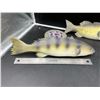 Image 4 : Lot of 3 Plastic Fish