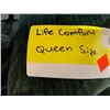 Image 2 : Life Comfort Queen Size Bed Blanket